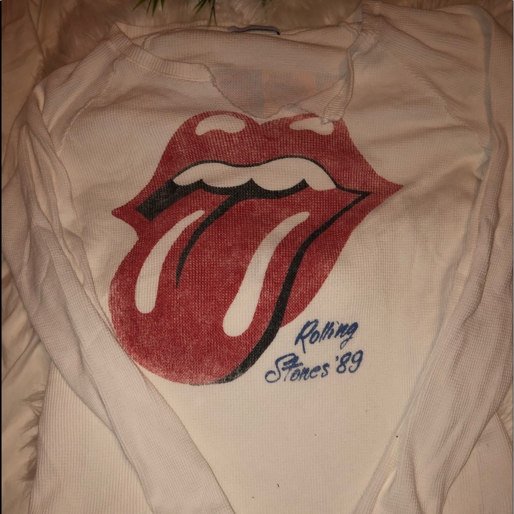 Long sleeve over sized Stones T